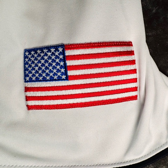 2013 World Baseball Classic Jersey. USA Jersey Majestic Button Up. Size Large - Picture 5 of 7